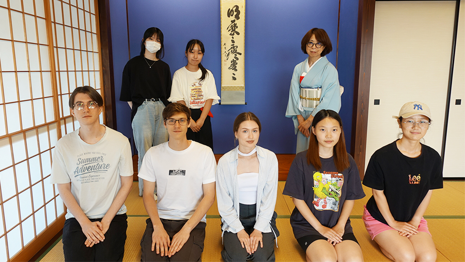 国際交流】留学生文化体験ウィーク～茶道体験～ ｜金沢星稜大学
